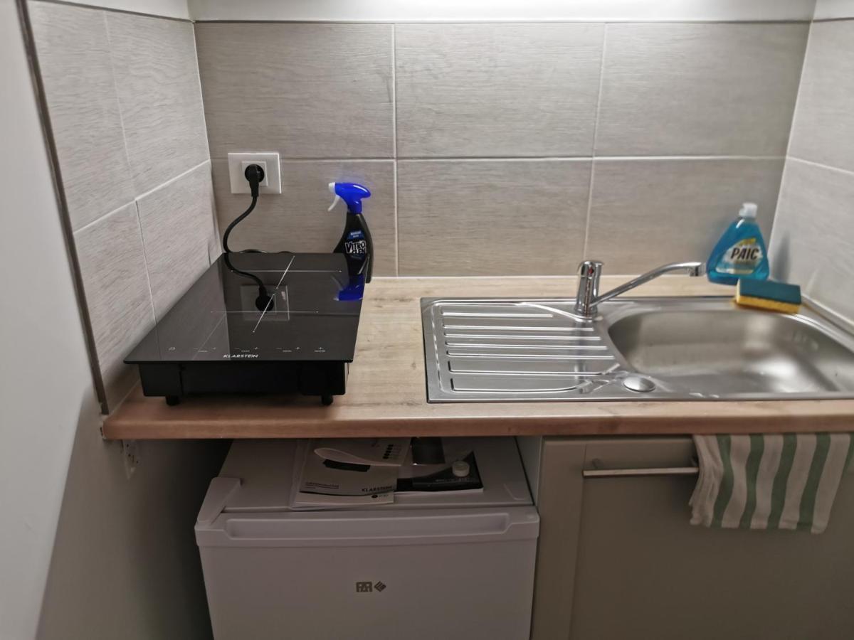 La Petite Cour Apartment Онфльор Екстериор снимка